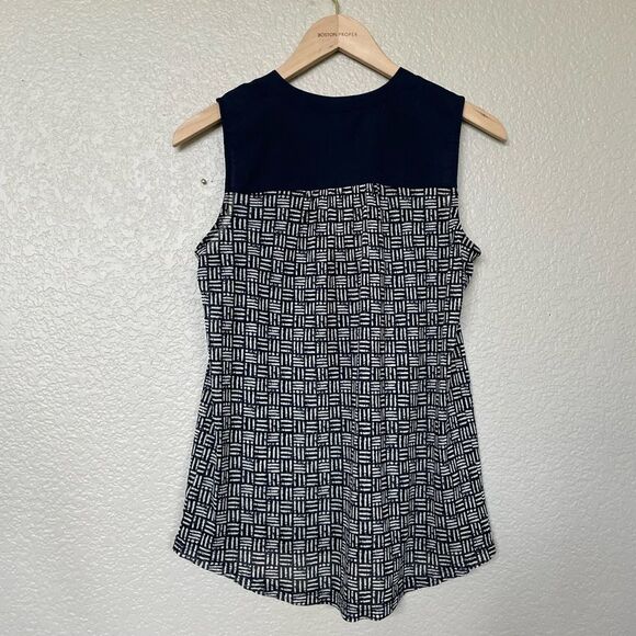 The Limited Navy Blue Print Sleeveless Blouse Top S - Picture 2 of 3